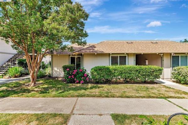 825 Oak Grove Road #15, Concord